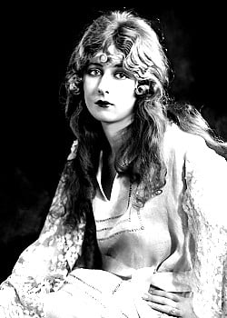 Mildred Harris